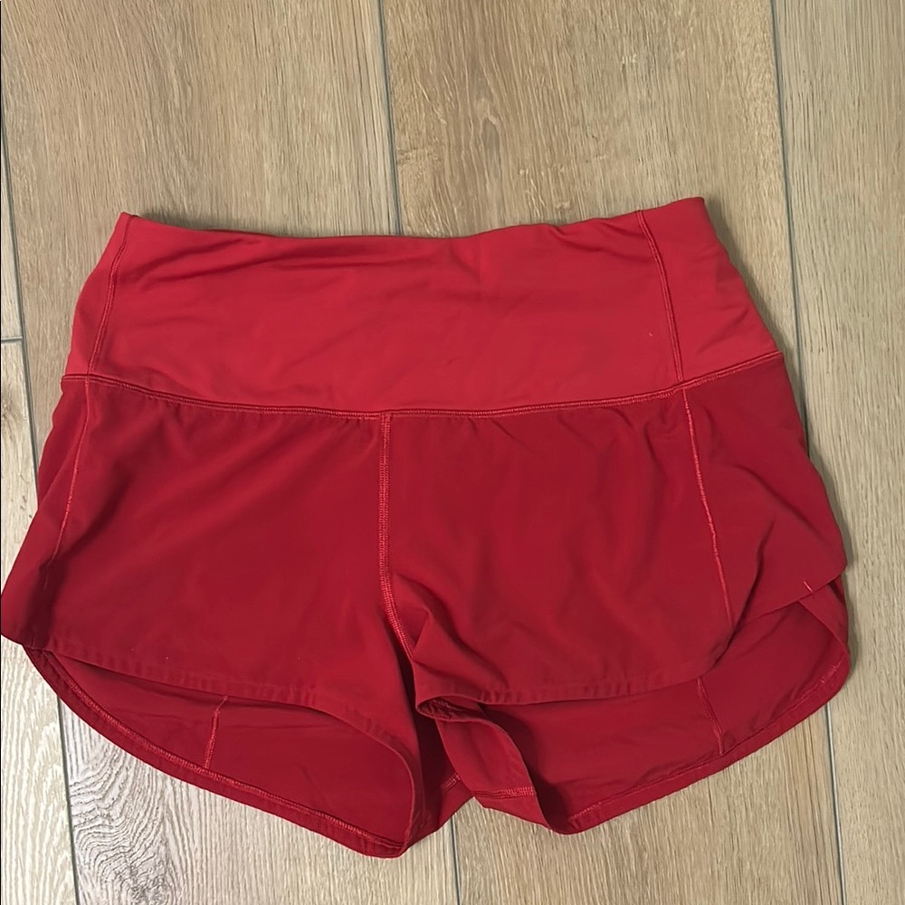 Lululemon Red Speedups 2.5 in